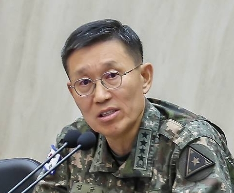 육군참모총장 드론관련 별도 병과없이 전문화 전군 자격증위주 교육
